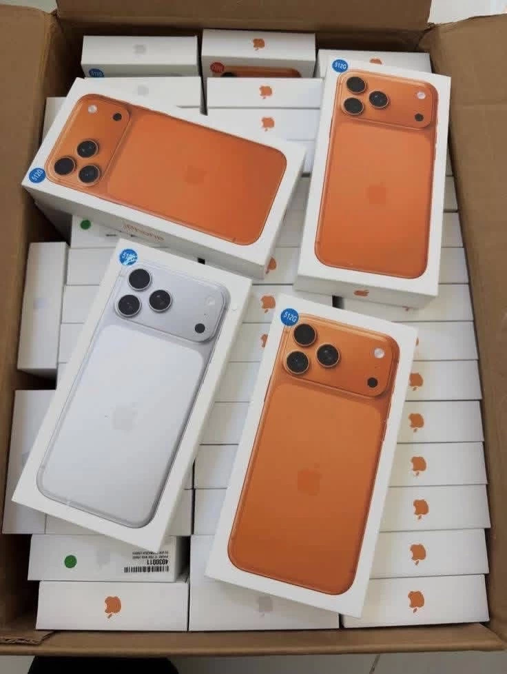 Apple iPhone 17 Pro Max/ 16/15 series availble!