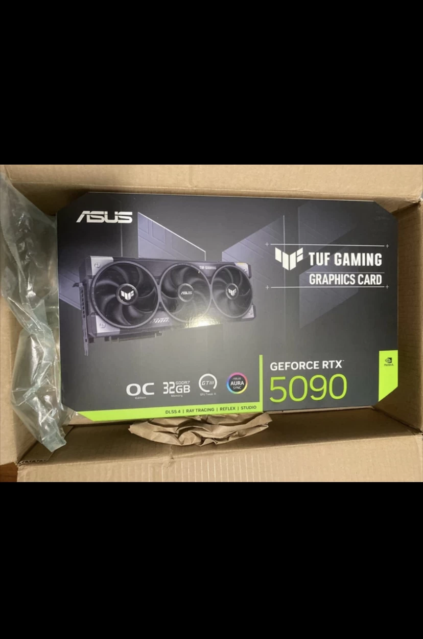ASUS GEFORCE RTX 5090 GAMING CARD