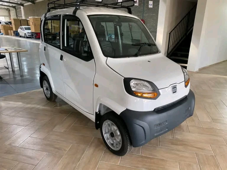 Bajaj Qute RE60  Car