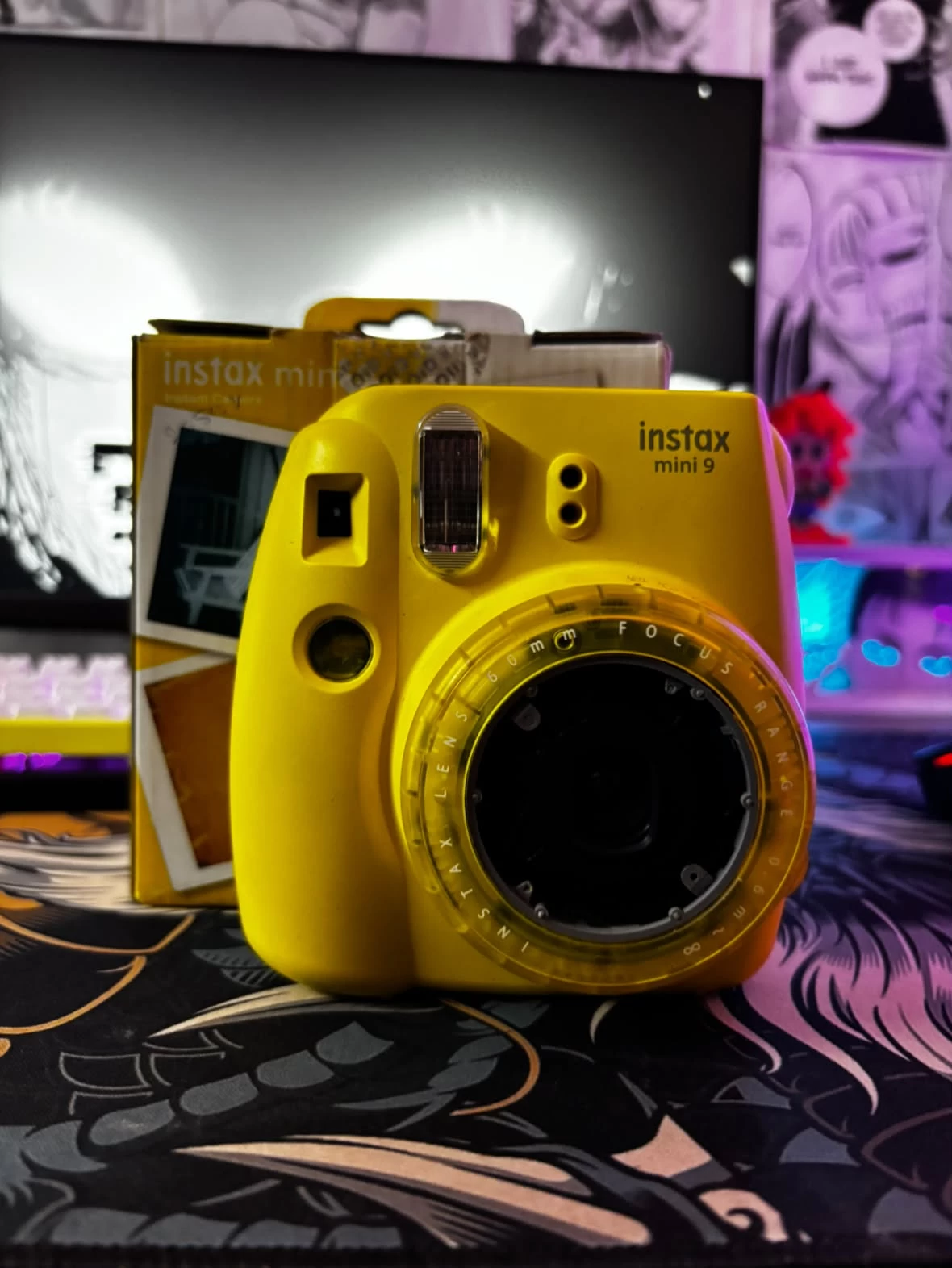 Intax Mini 9 Polaroid Camera